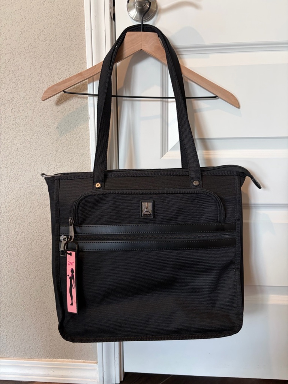 Travelpro Flightcrew5 city tote